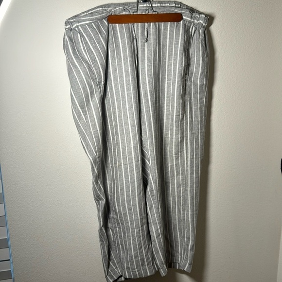 Coldwater Creek Sz XL gray white stripe back elastic front ties 100% linen pants - Picture 3 of 9